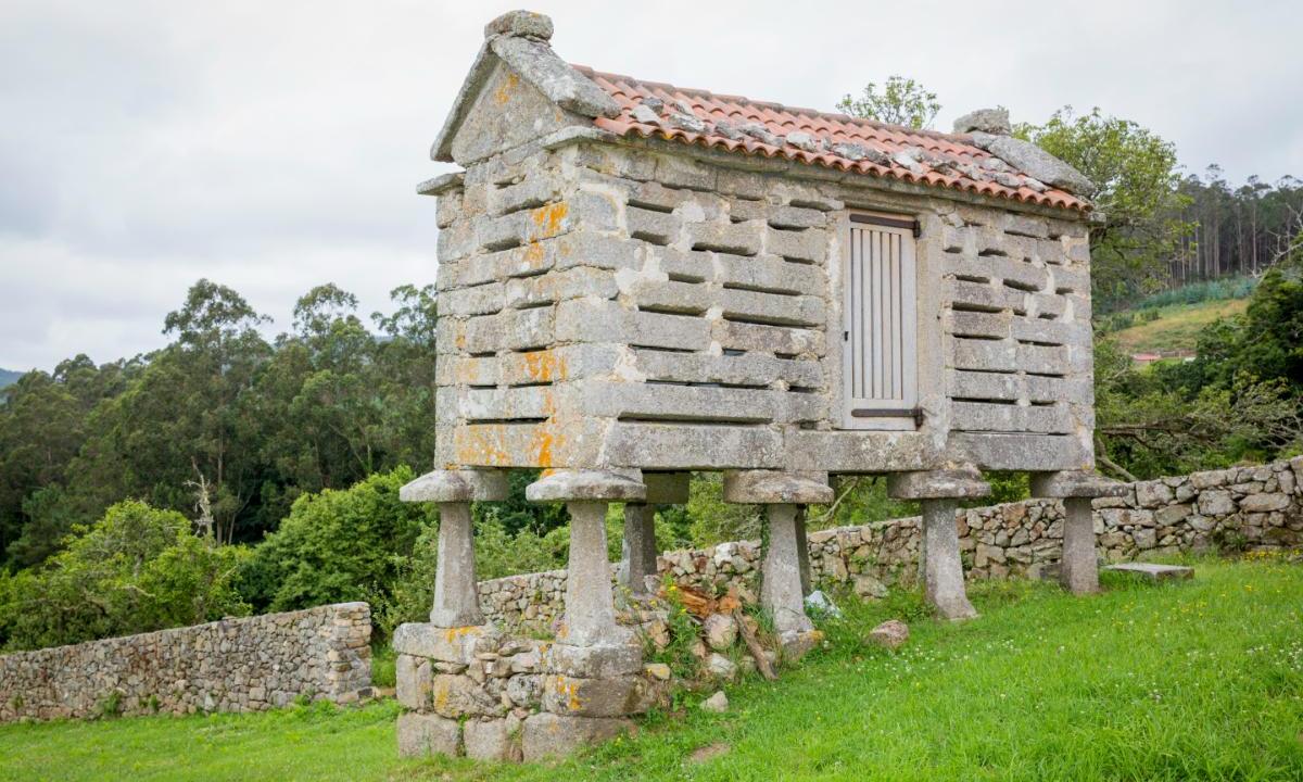 None Monasterio de Moraime A Coruña None Monasterio de Moraime A Coruña